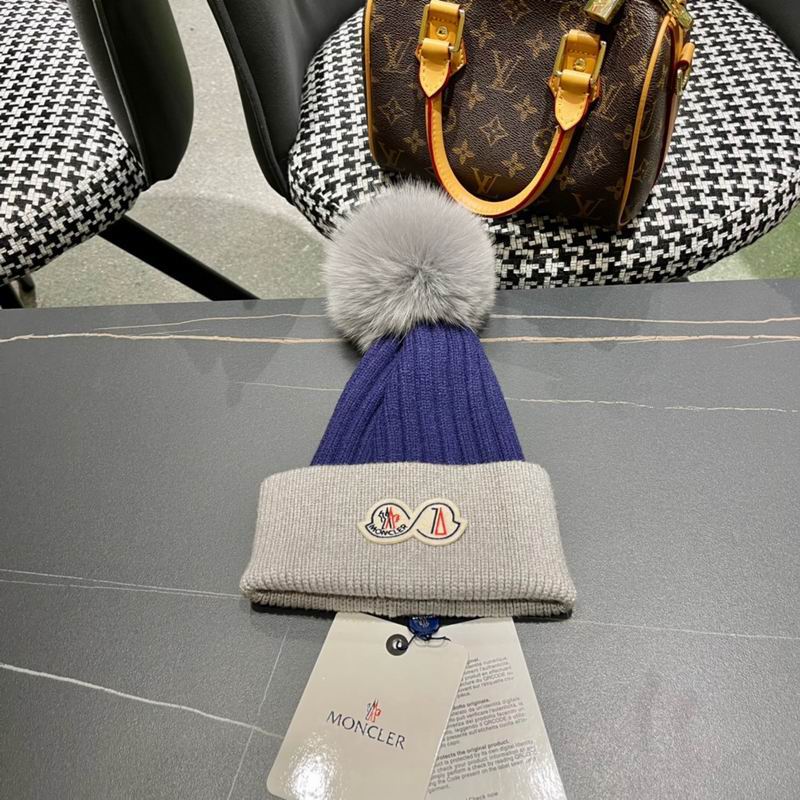 Moncler hat 35 (24)